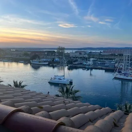 Terrasse Belle Vue En Duplex Parking * Сет